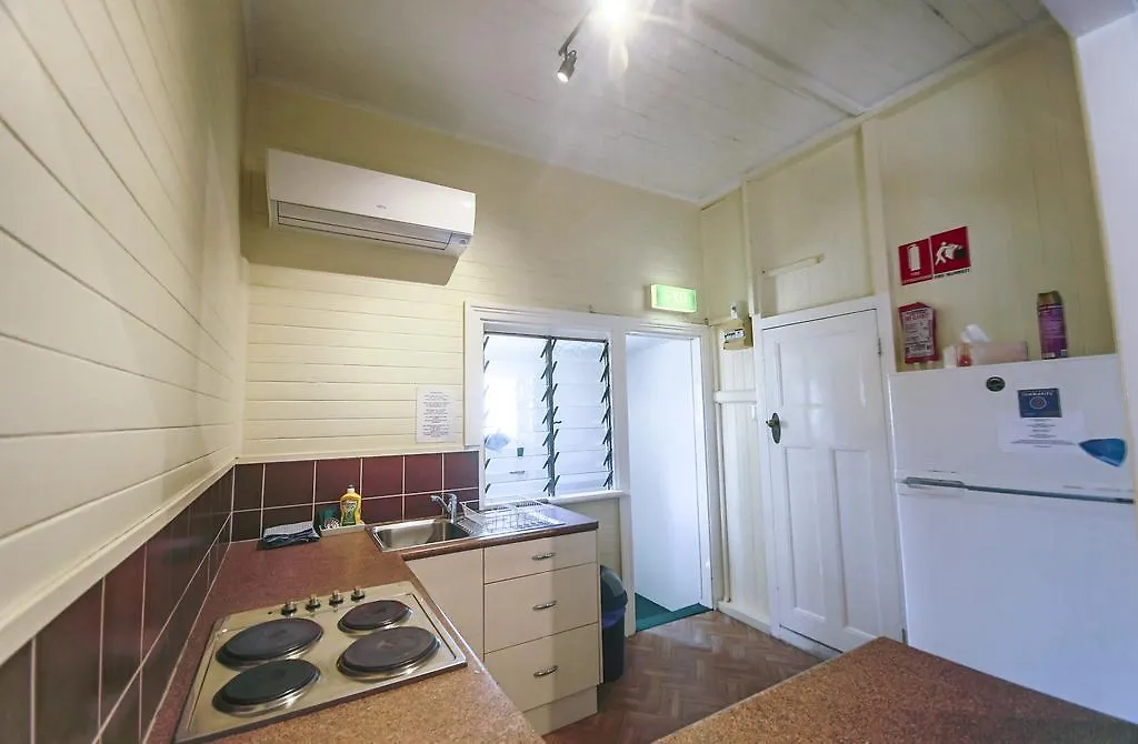 Ryan'S Rest Boutique Accommodation Cairns Guest house