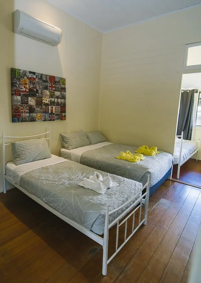 Ryan'S Rest Boutique Accommodation Cairns Guest house