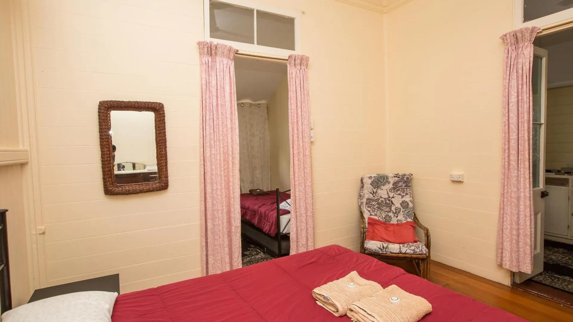 Ryan'S Rest Boutique Accommodation Cairns 4*,