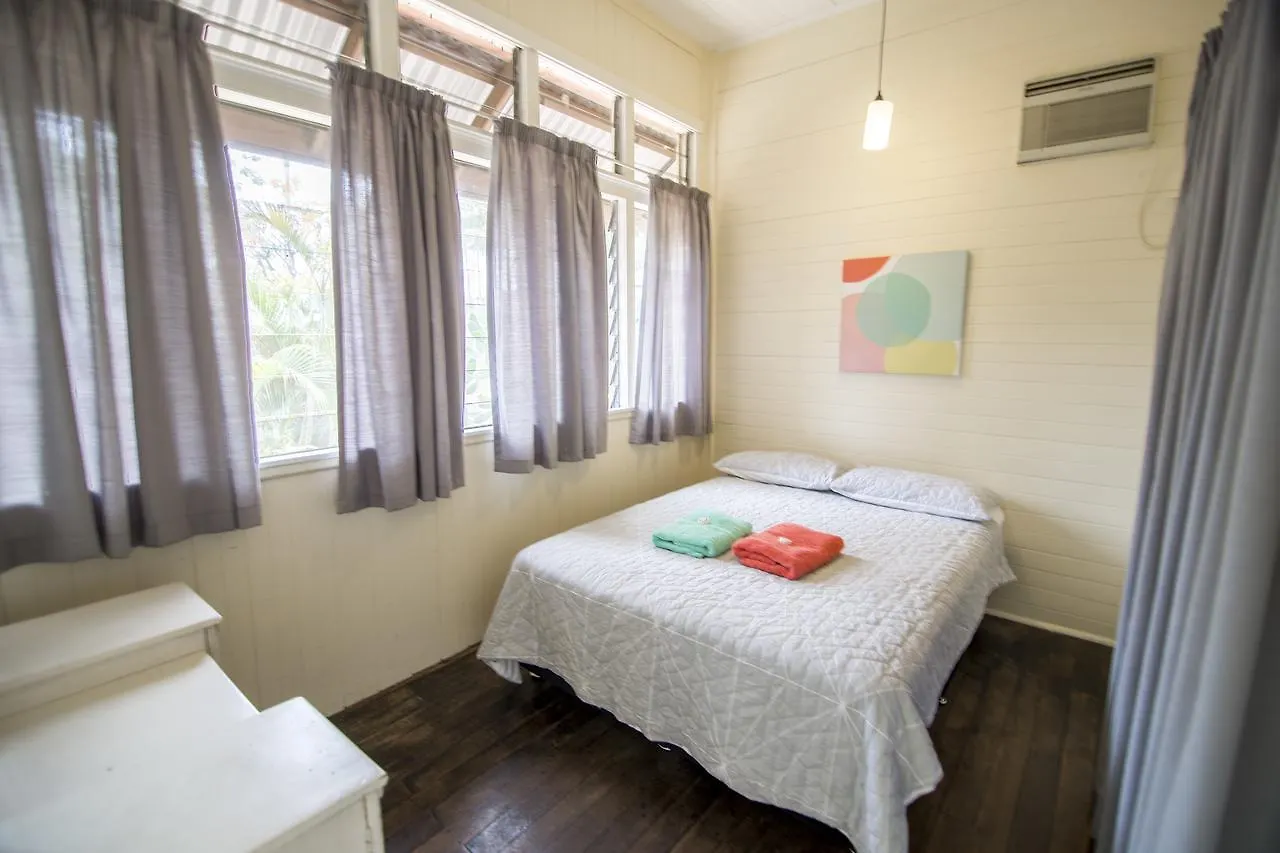 Ryan'S Rest Boutique Accommodation Cairns 4*,